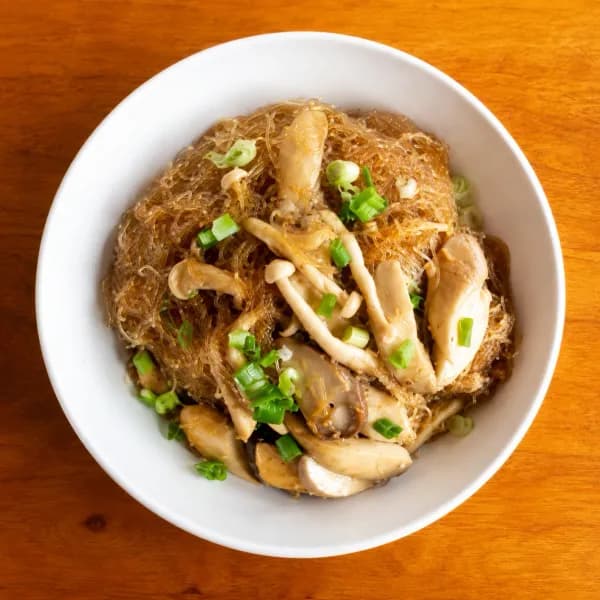 Mixed Mushroom with Grass Noodle
